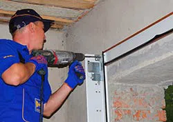 Trust Garage Door Dallas, TX 469-573-0031 - repair-side